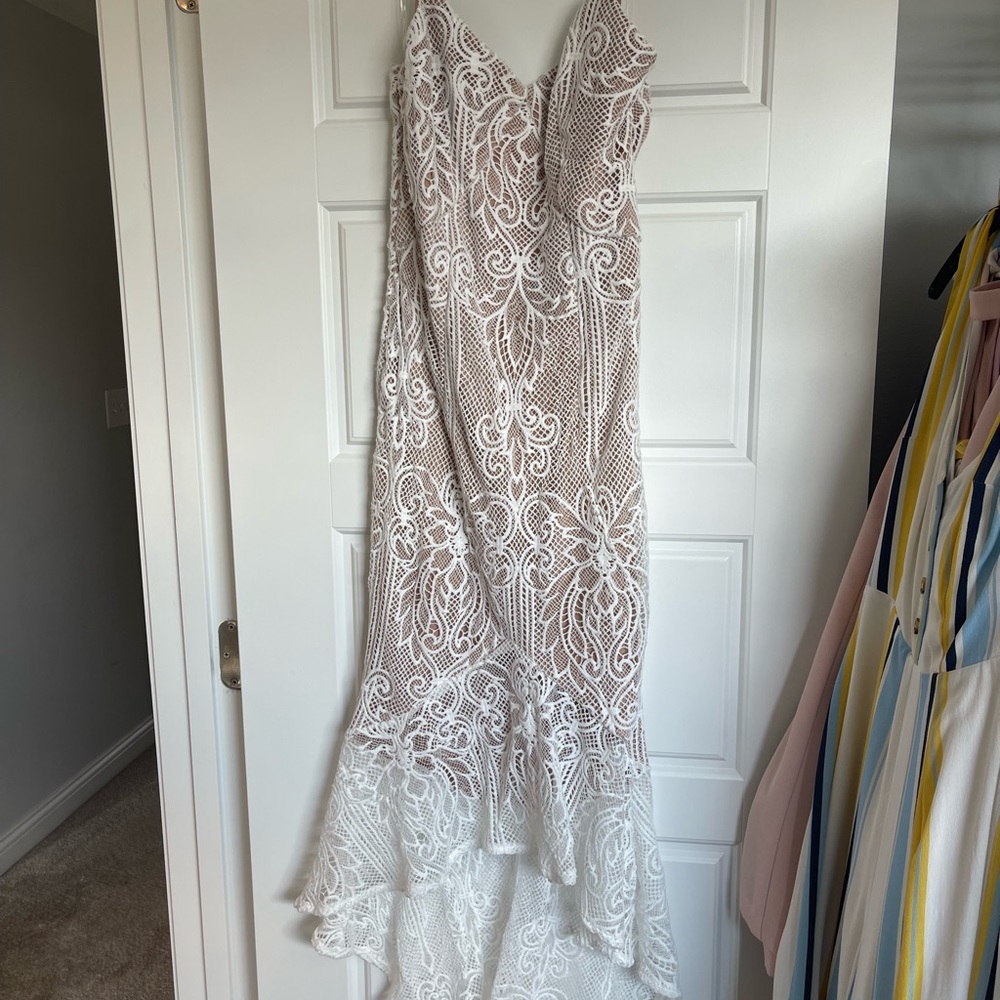 DO + BE White Lace Pencil Midi Dress